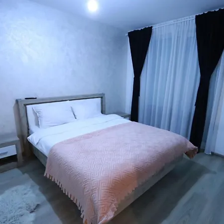 Apartament Coresi Апартаменти Брашов