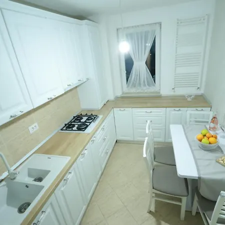 Apartament Coresi
