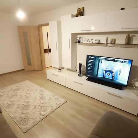 Апартаменти Apartament Coresi *