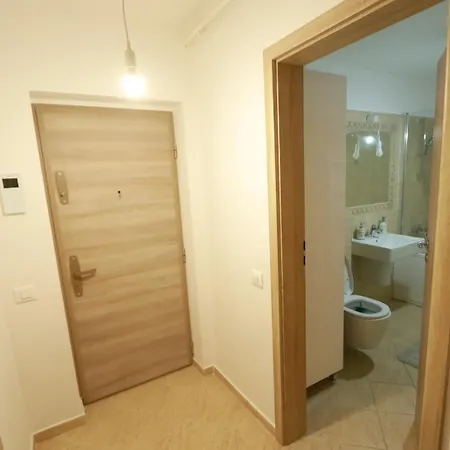 Apartament Coresi Брашов